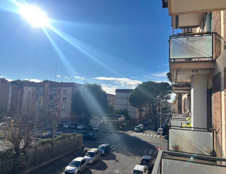 appartamento in vendita a Roma in zona Ostia