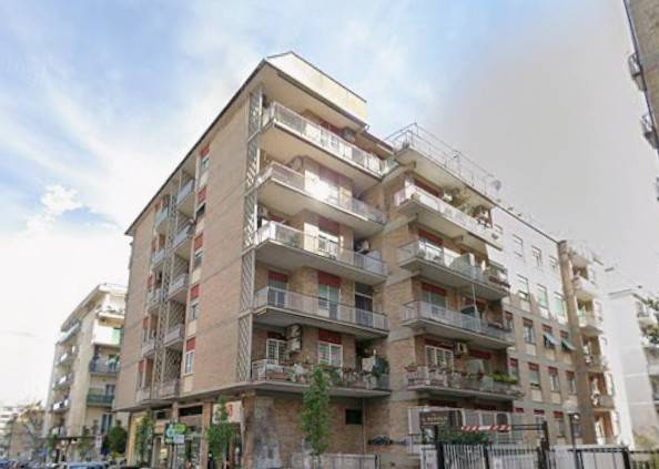 appartamento in vendita a Roma in zona Tor di Quinto