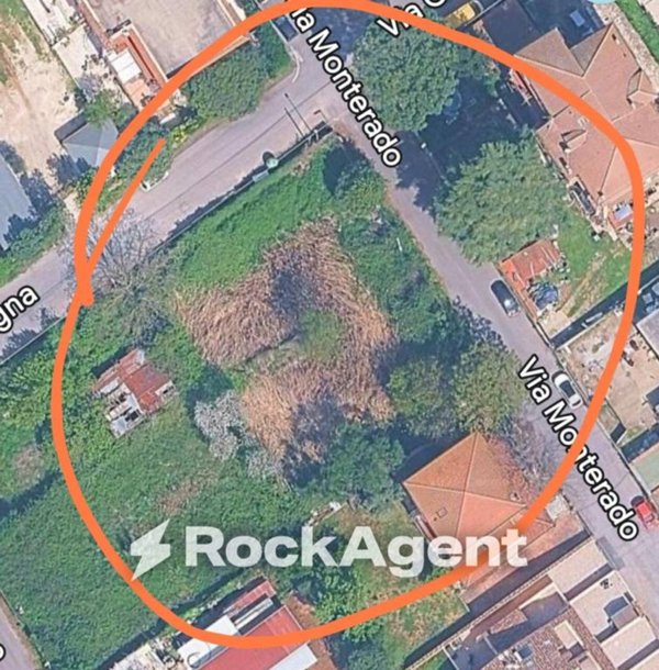 casa indipendente in vendita a Roma in zona Giardini di Corcolle