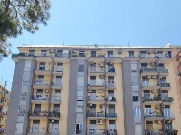 appartamento in vendita a Roma in zona Tuscolano
