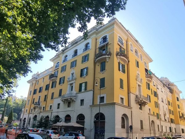 appartamento in vendita a Roma in zona Testaccio