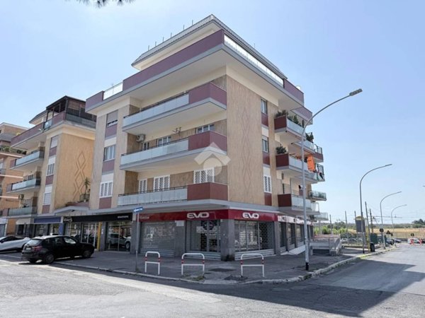 appartamento in vendita a Roma in zona Prenestino-Centocelle