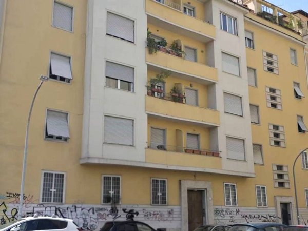 appartamento in vendita a Roma in zona San Saba - Ripa
