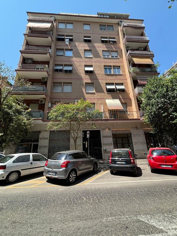 appartamento in vendita a Roma in zona Prenestino-Labicano