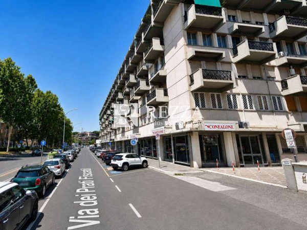 negozio in vendita a Roma in zona Monte Sacro/Talenti