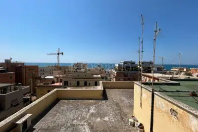 casa indipendente in vendita a Roma in zona Ostia