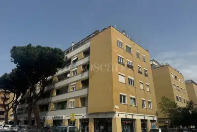 appartamento in vendita a Roma in zona Ostia