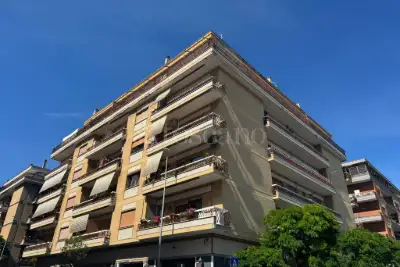 appartamento in vendita a Roma in zona Ostia