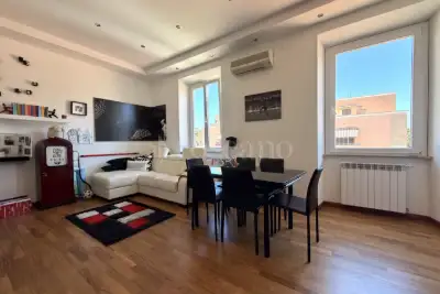 appartamento in vendita a Roma in zona Appio Claudio