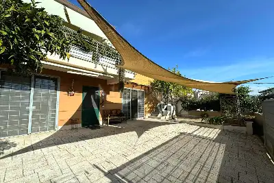 casa indipendente in vendita a Roma in zona Portuense