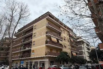appartamento in vendita a Roma in zona Ostia