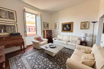 appartamento in vendita a Roma in zona Rione Monti/Campitelli
