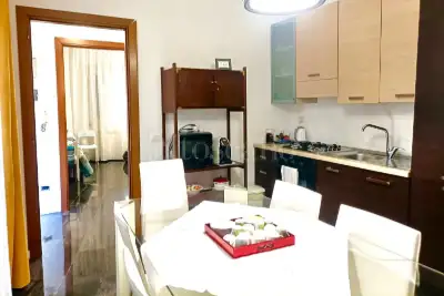 appartamento in vendita a Roma in zona Ostiense