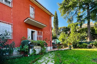 casa indipendente in vendita a Roma in zona Spinaceto