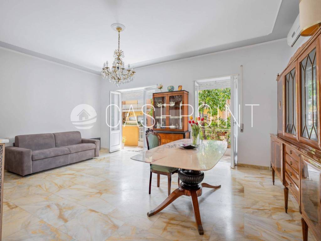 appartamento in vendita a Roma in zona Tor di Quinto