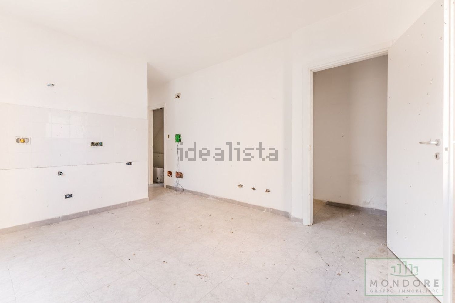 appartamento in vendita a Roma in zona Acilia