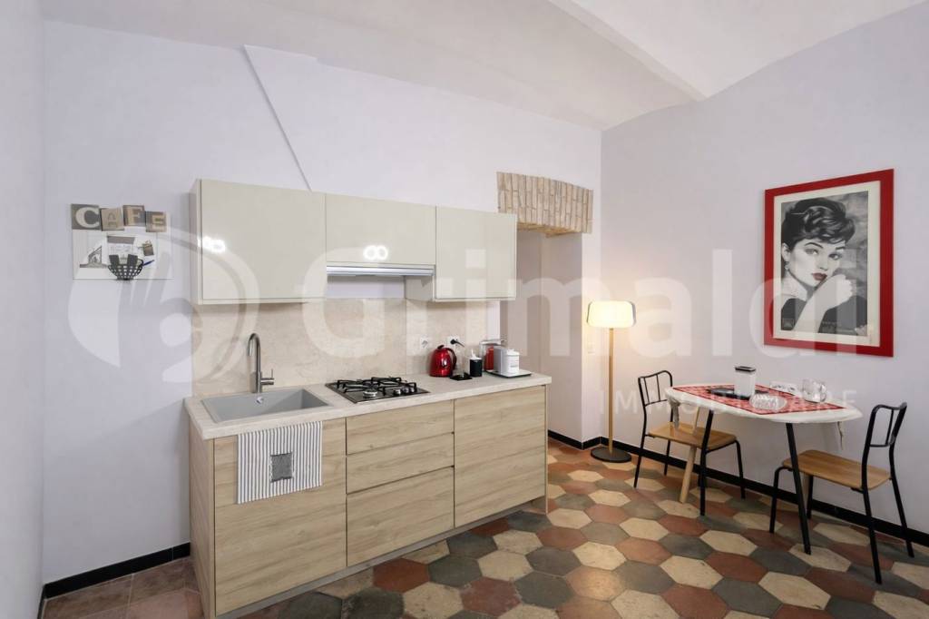 appartamento in vendita a Roma in zona Trastevere