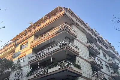 appartamento in vendita a Roma in zona Ostia
