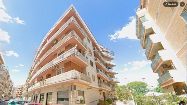 appartamento in vendita a Roma in zona Aurelio