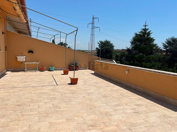 appartamento in vendita a Roma in zona Trigoria