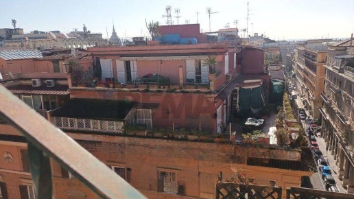 appartamento in vendita a Roma in zona Ludovisi/Sallustiano