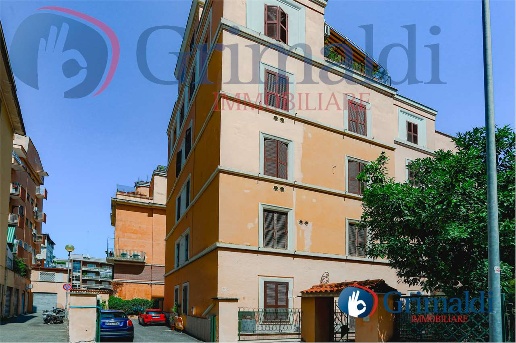 appartamento in vendita a Roma in zona Della Vittoria
