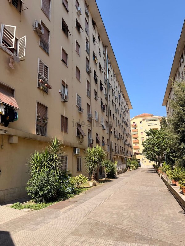 appartamento in vendita a Roma in zona Don Bosco