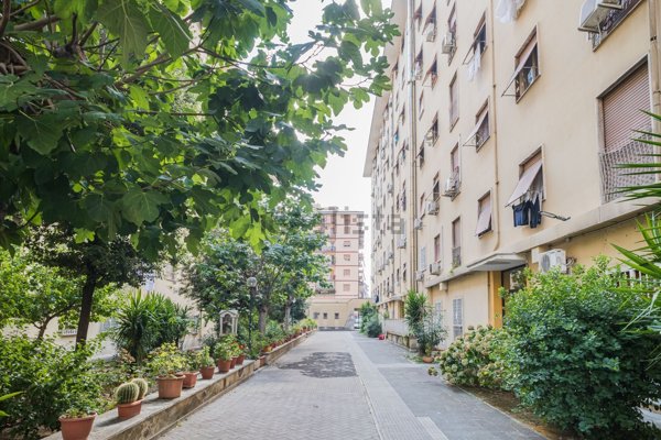 appartamento in vendita a Roma in zona Don Bosco