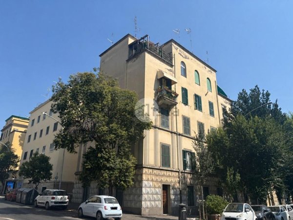 appartamento in vendita a Roma in zona Gianicolense