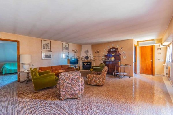 appartamento in vendita a Roma in zona Gianicolense