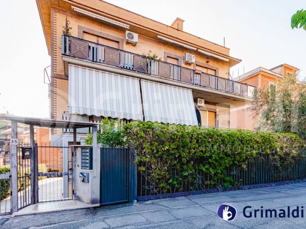 appartamento in vendita a Roma in zona Ottavia