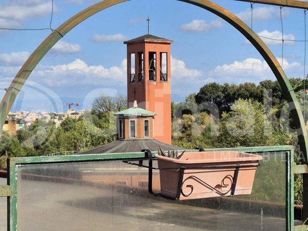 appartamento in vendita a Roma in zona Aurelio