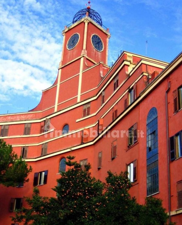 appartamento in vendita a Roma in zona Ostiense