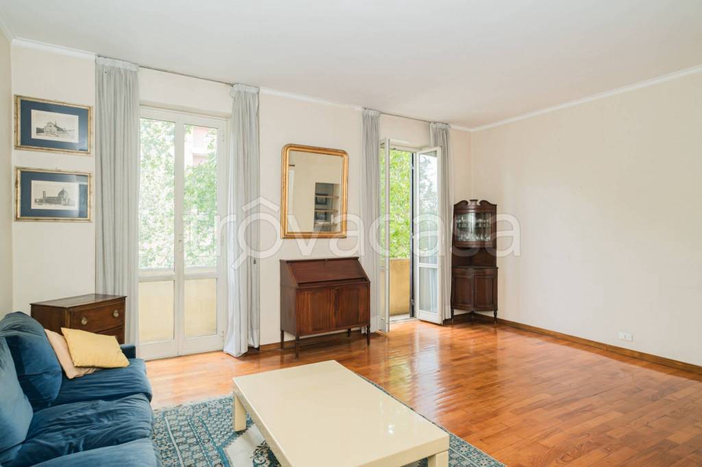 appartamento in vendita a Roma in zona Della Vittoria