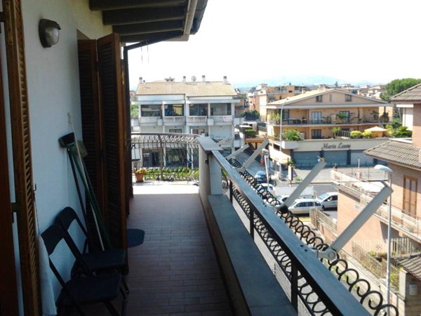 appartamento in vendita a Roma in zona Finocchio