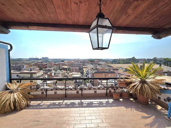 appartamento in vendita a Roma in zona Labaro