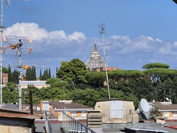 appartamento in vendita a Roma in zona Aurelio