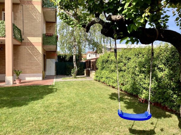 appartamento in vendita a Roma in zona Acilia