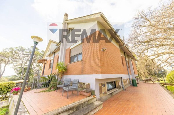 casa indipendente in vendita a Roma in zona Marcigliana