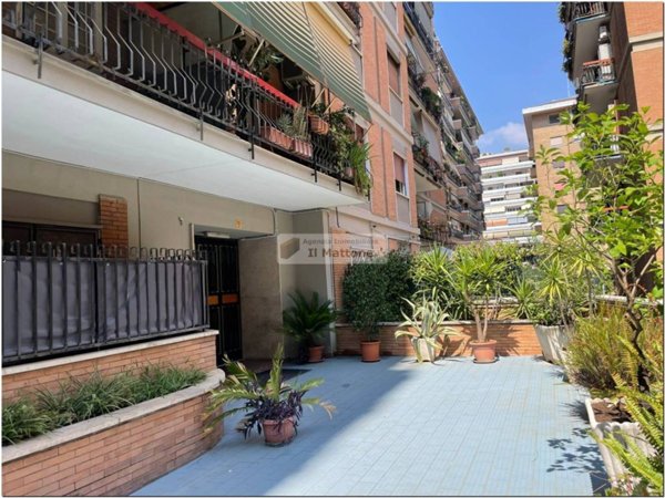 appartamento in vendita a Roma in zona Gianicolense