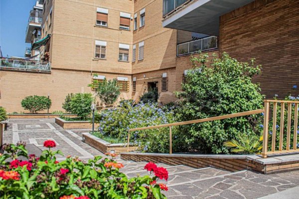 appartamento in vendita a Roma in zona Aurelio
