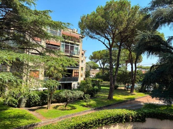 appartamento in vendita a Roma in zona Torre Gaia