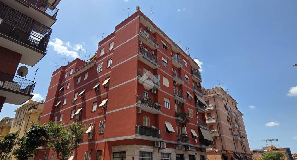 appartamento in vendita a Roma in zona Prenestino-Centocelle