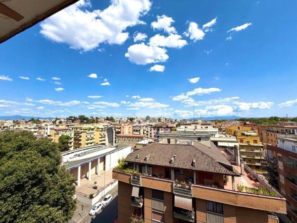 appartamento in vendita a Roma in zona Monte Sacro/Talenti
