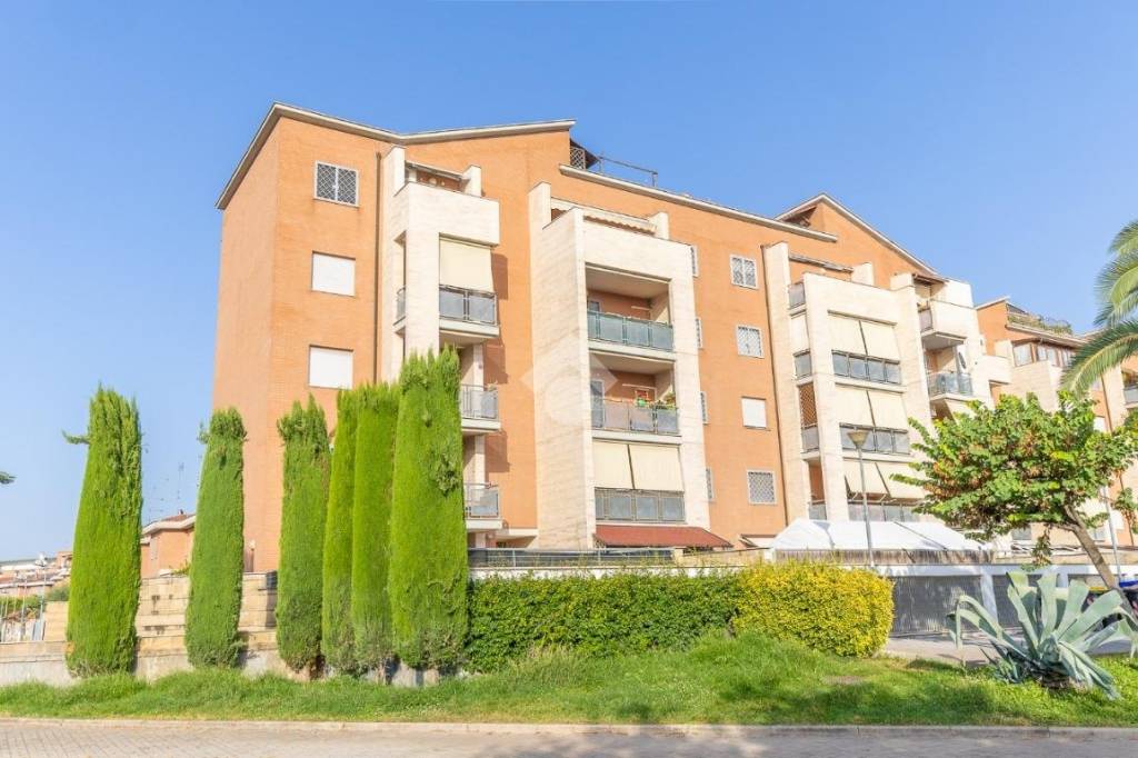 appartamento in vendita a Roma in zona Tiburtino