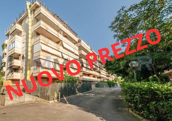 appartamento in vendita a Roma in zona Ostiense