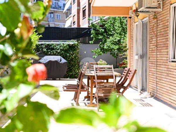 appartamento in vendita a Roma in zona Gianicolense