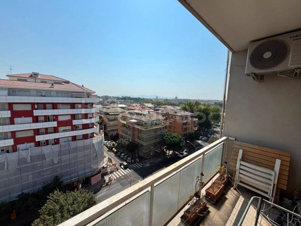 appartamento in vendita a Roma in zona Portuense