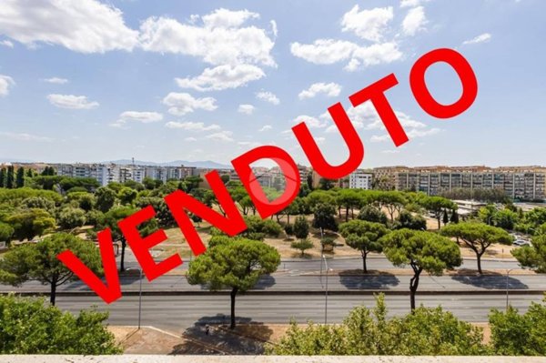 appartamento in vendita a Roma in zona EUR