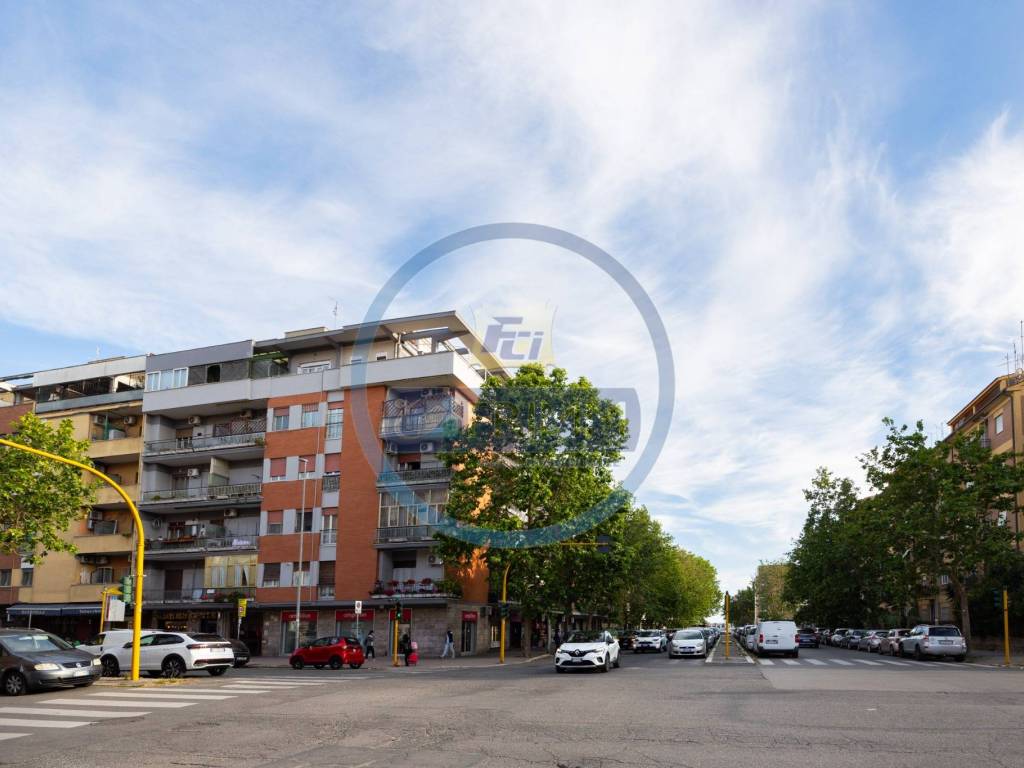 appartamento in vendita a Roma in zona Ostia